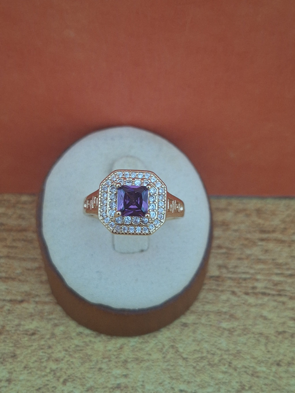 Bague carrée