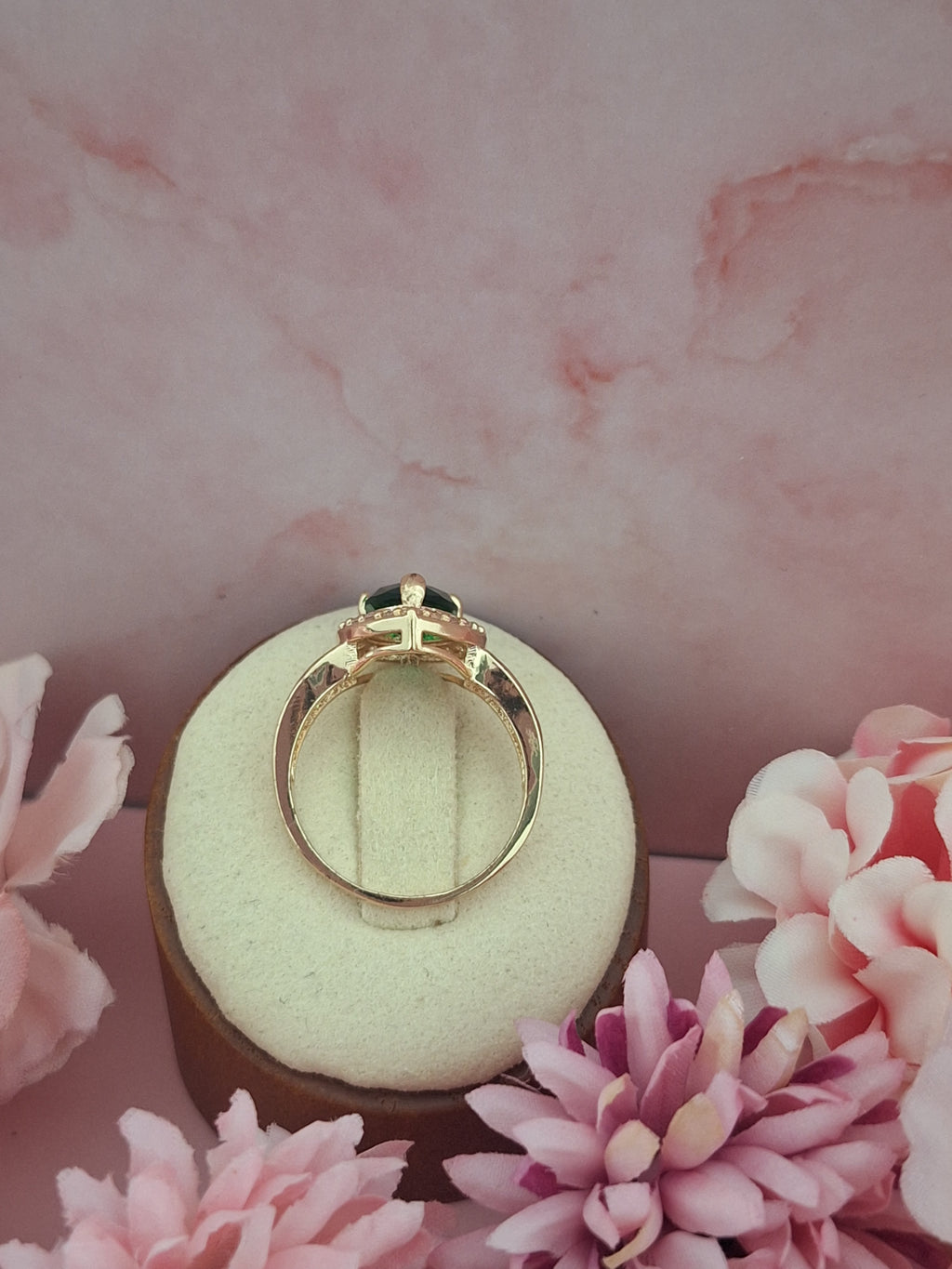 Bague en forme de goutte d'eau