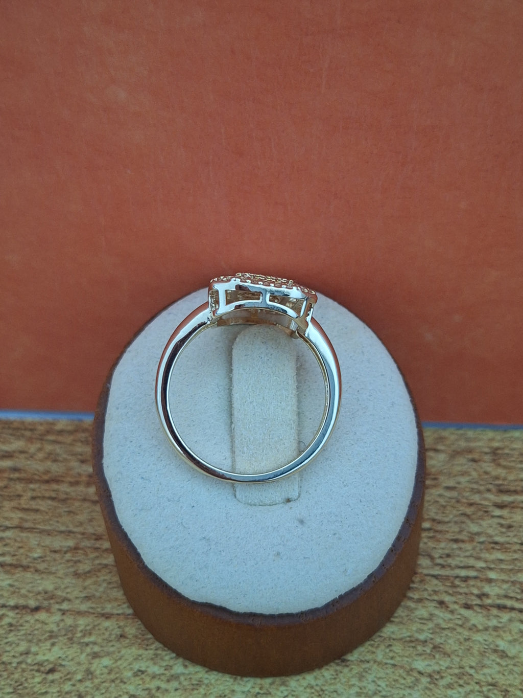 Bague carrée