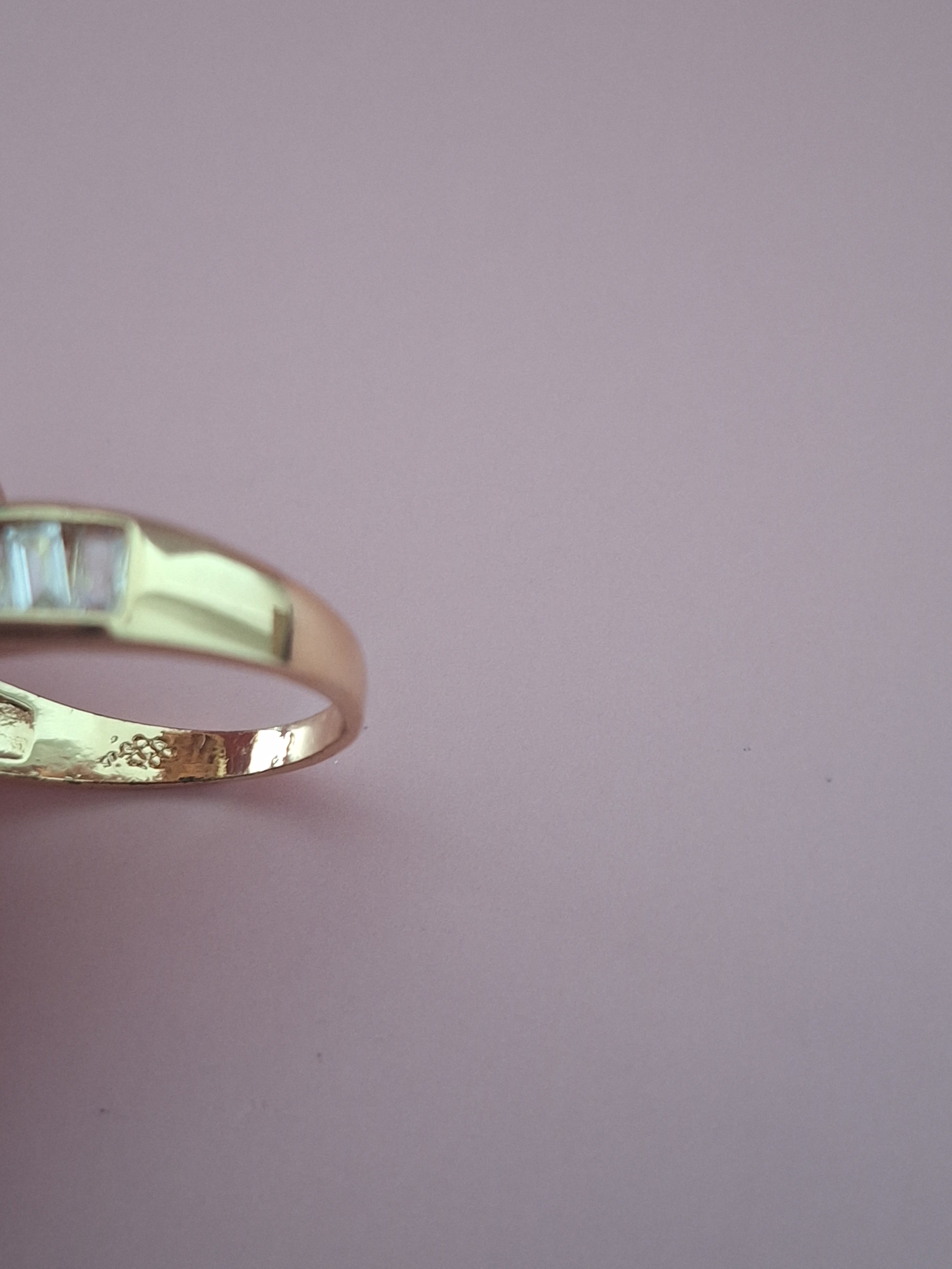 Bague en forme de goutte d'eau
