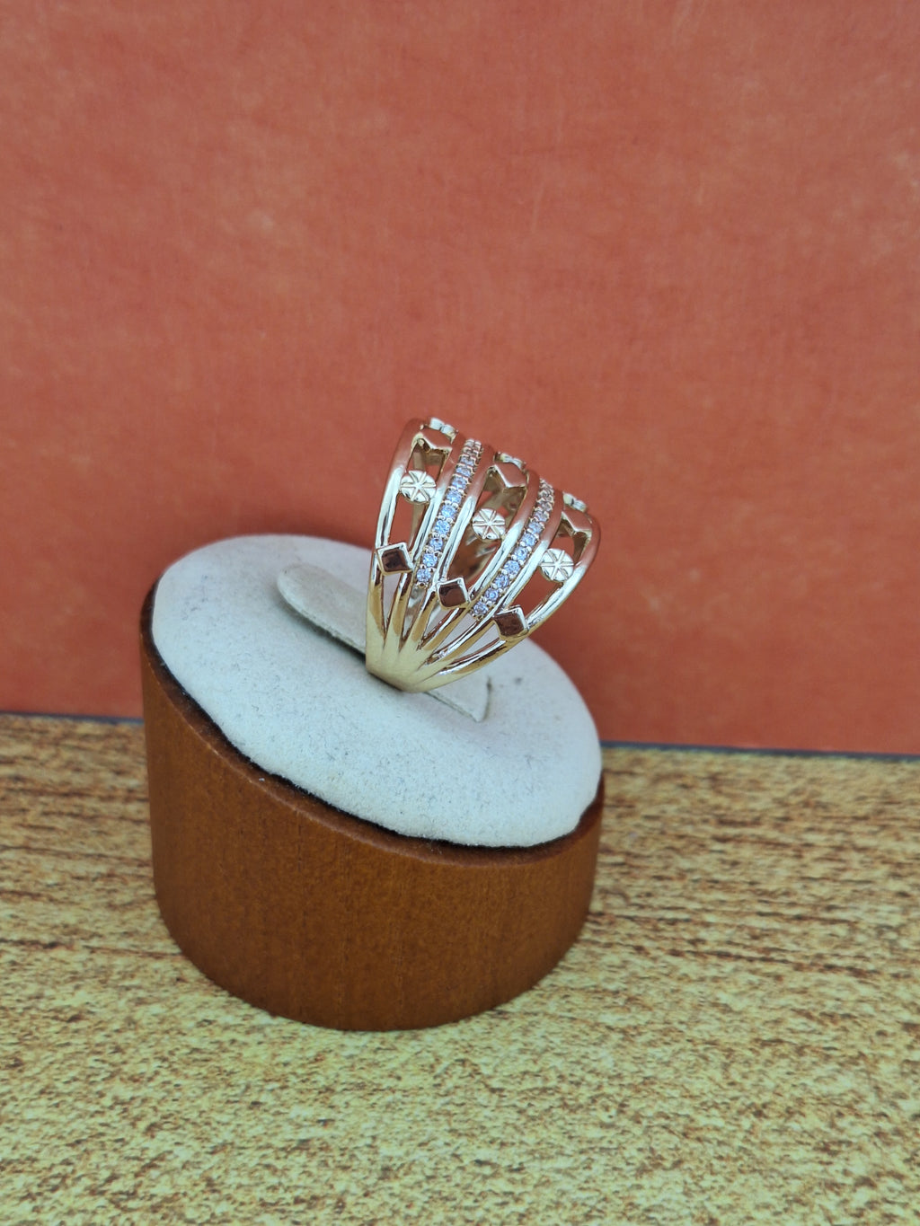 Bague motifs