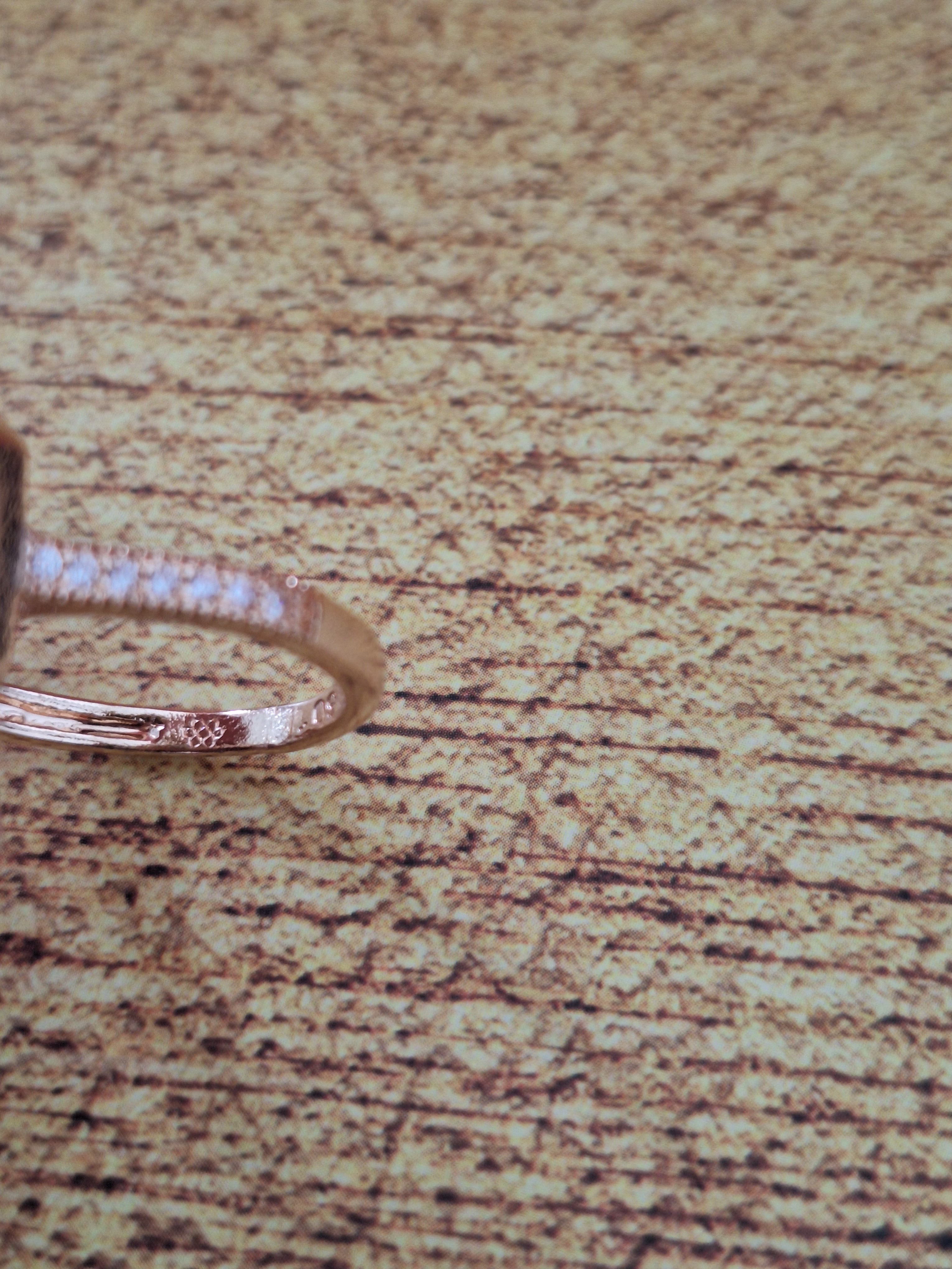 Bague carrée