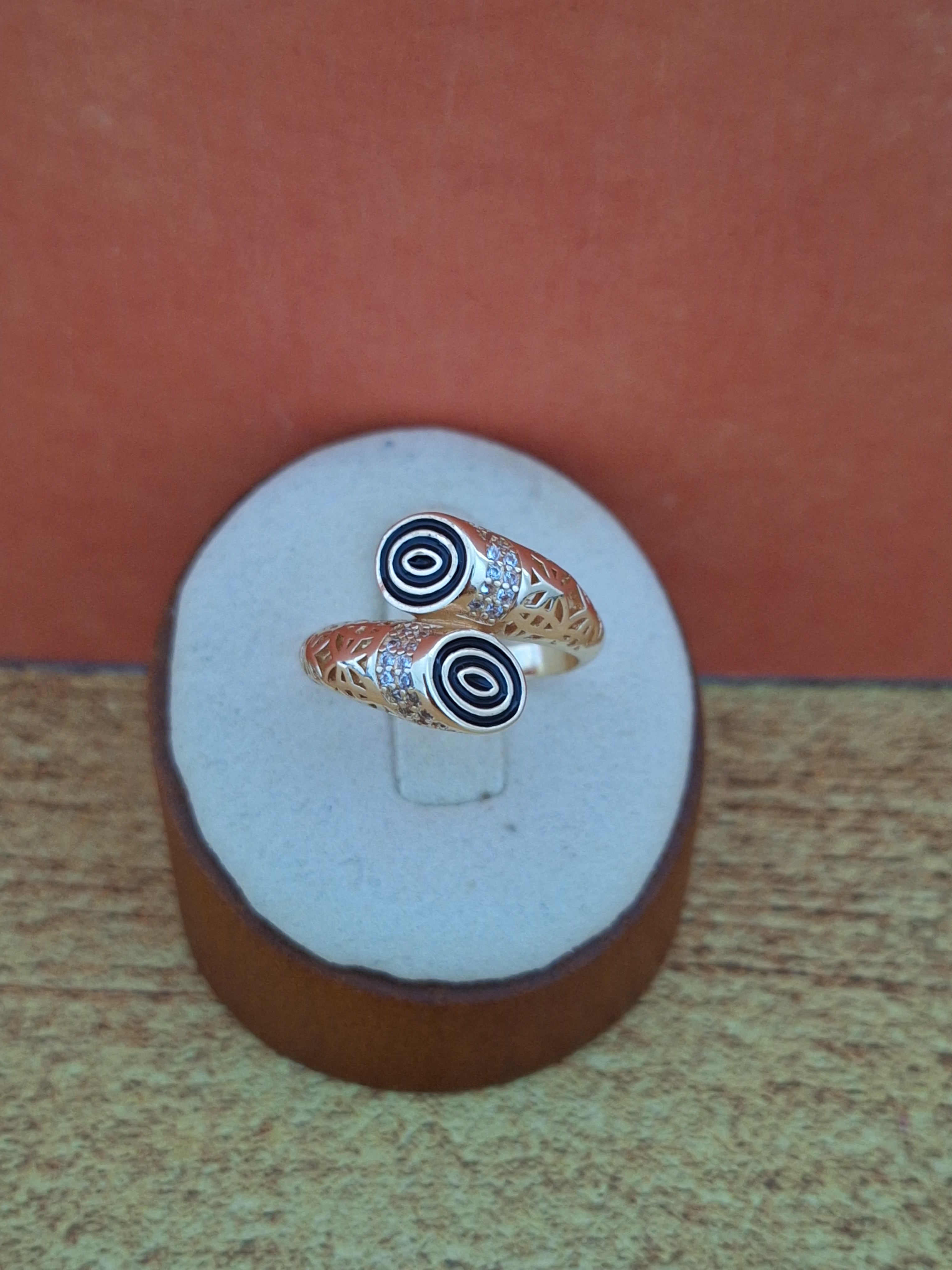 Bague demi croisé