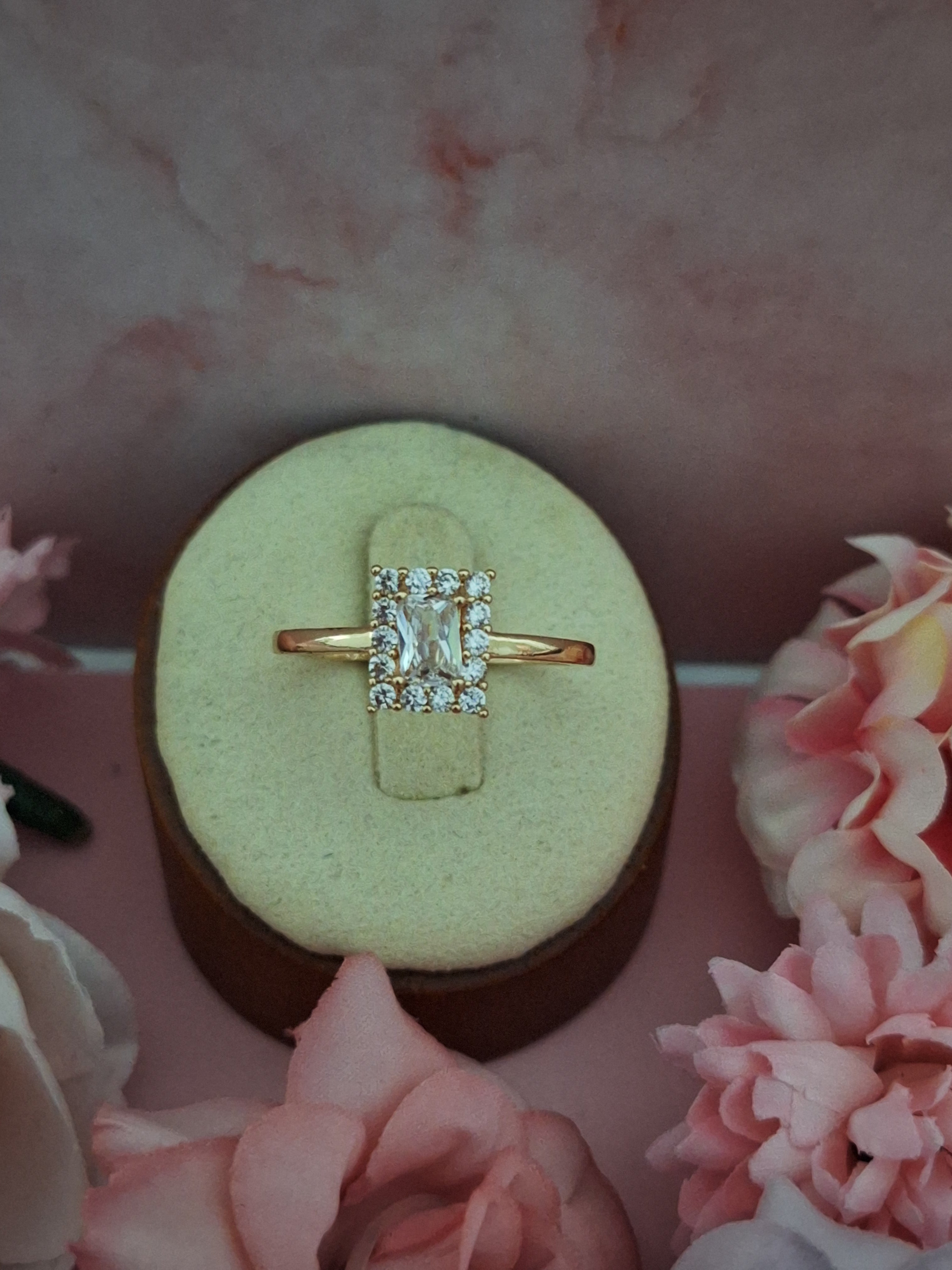 Bague carrée