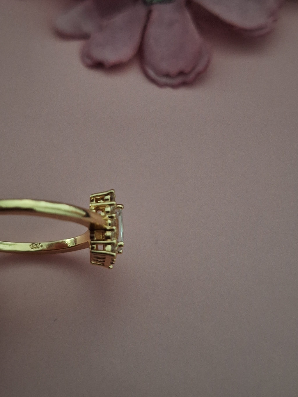 Bague carrée