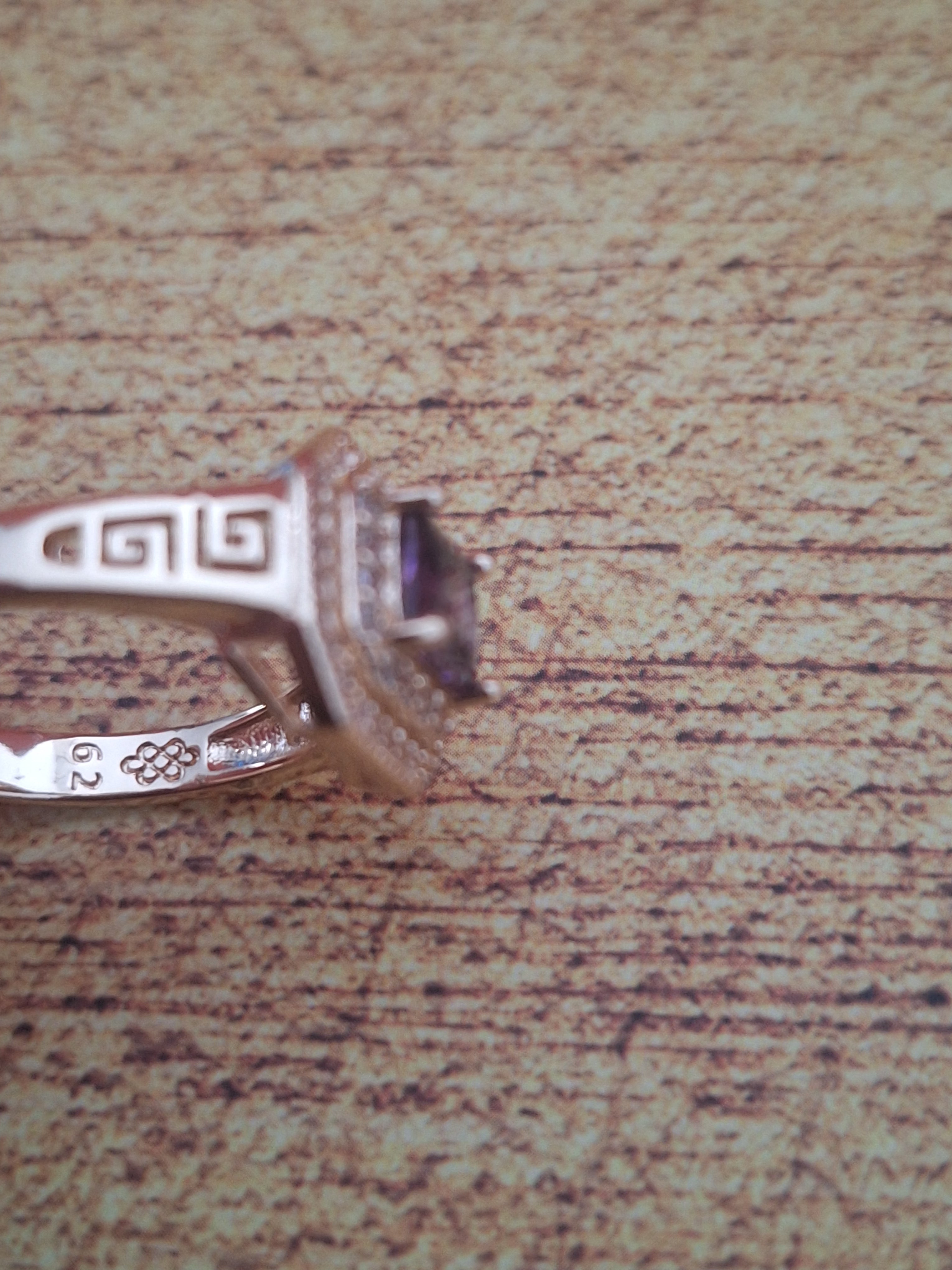 Bague carrée
