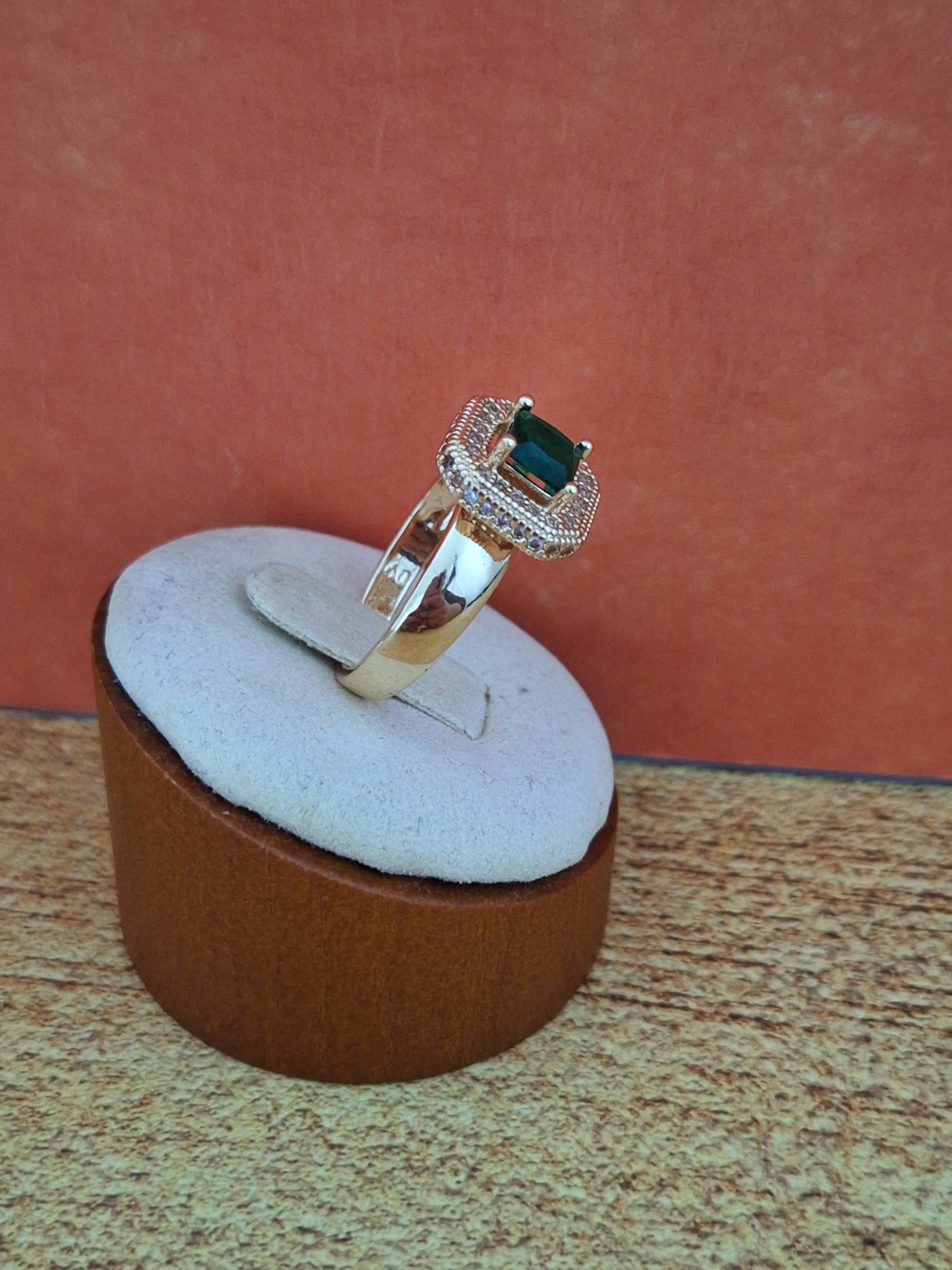 Bague solitaire carré